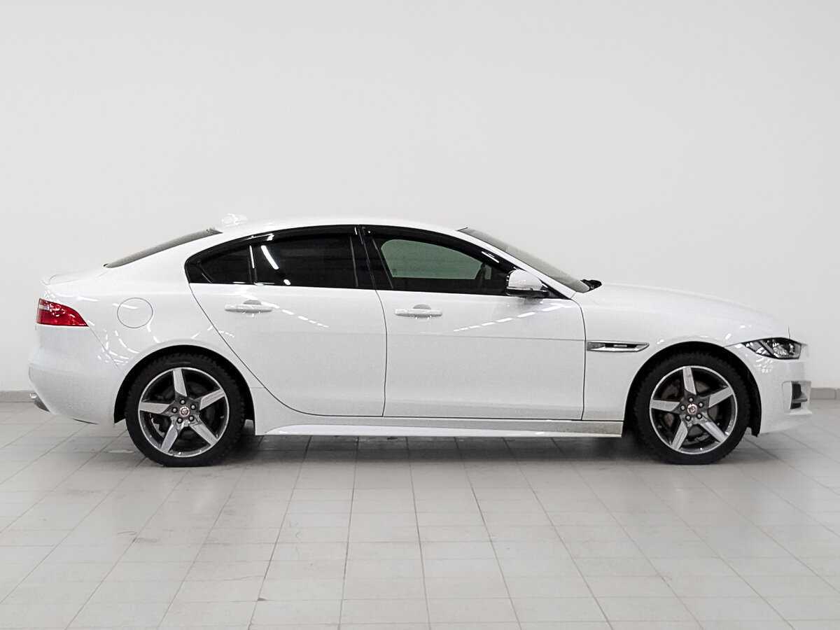 Купить Jaguar XE, 2019, 81 100 км, фото №4