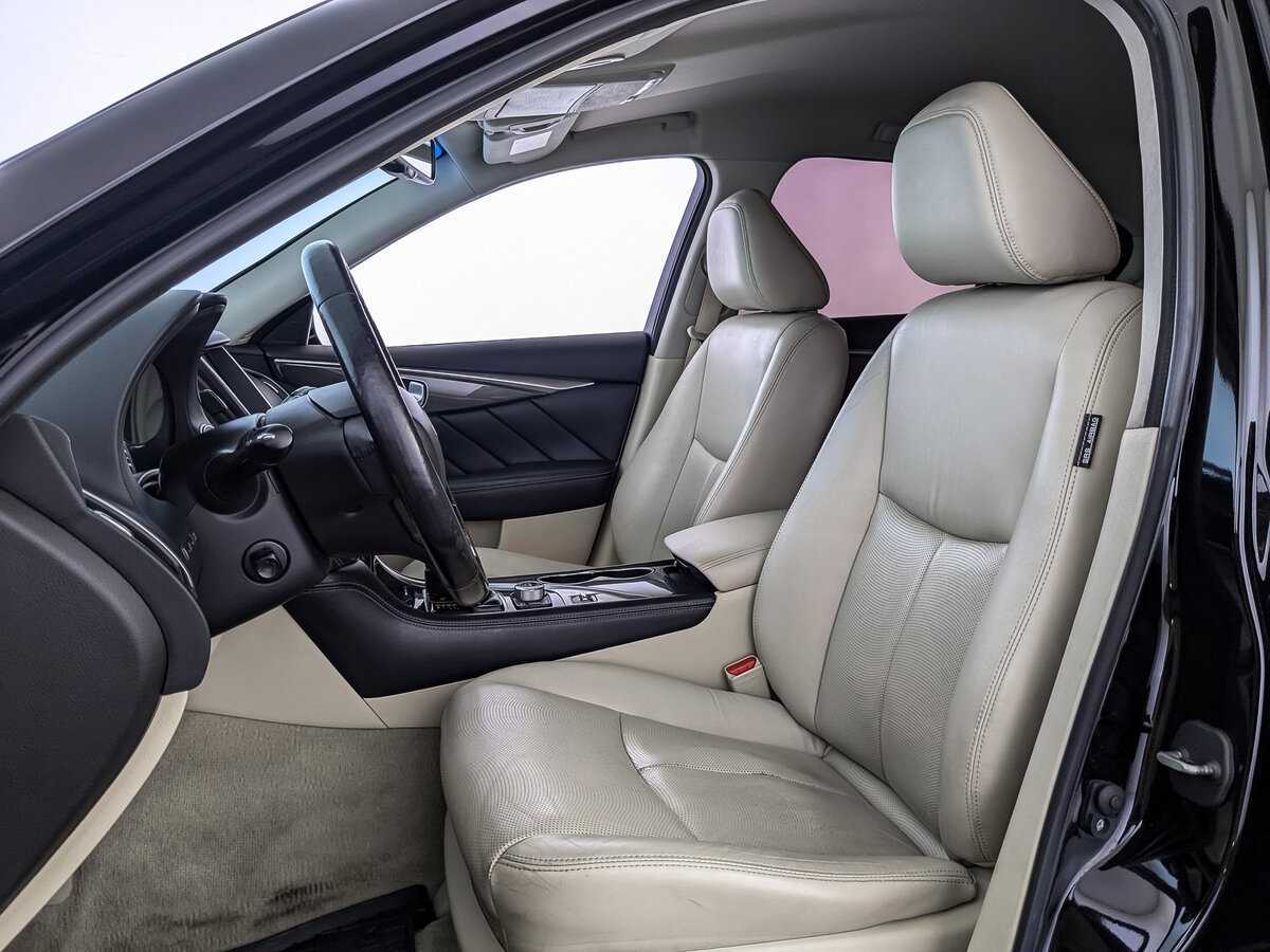 Купить Infiniti Q50, 2016, 129 887 км, фото №20