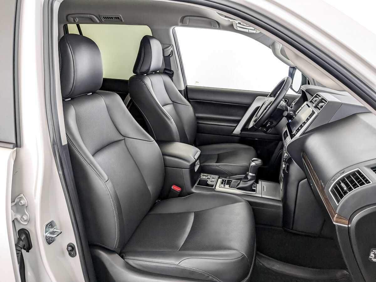 Купить Toyota Land Cruiser Prado, 2021, 54 378 км, фото №24