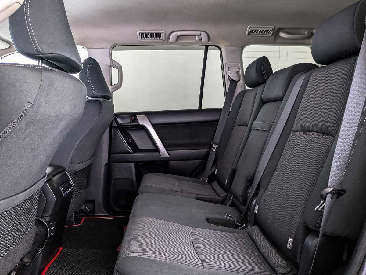 Купить Toyota Land Cruiser Prado, 2020, 122 423 км, фото №18