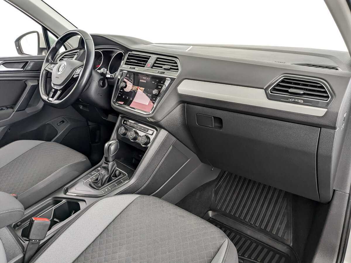 Купить Volkswagen Tiguan, 2020, 66 384 км, фото №11
