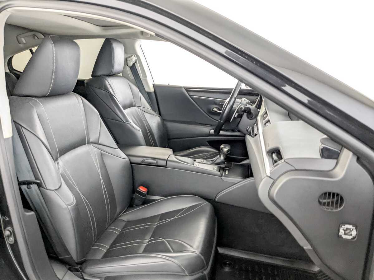 Купить Lexus ES 250, 2020, 90 000 км, фото №23