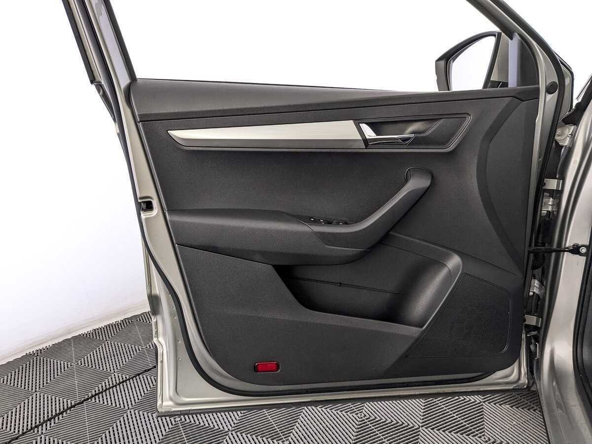 Купить Skoda Karoq, 2021, 74 954 км, фото №19
