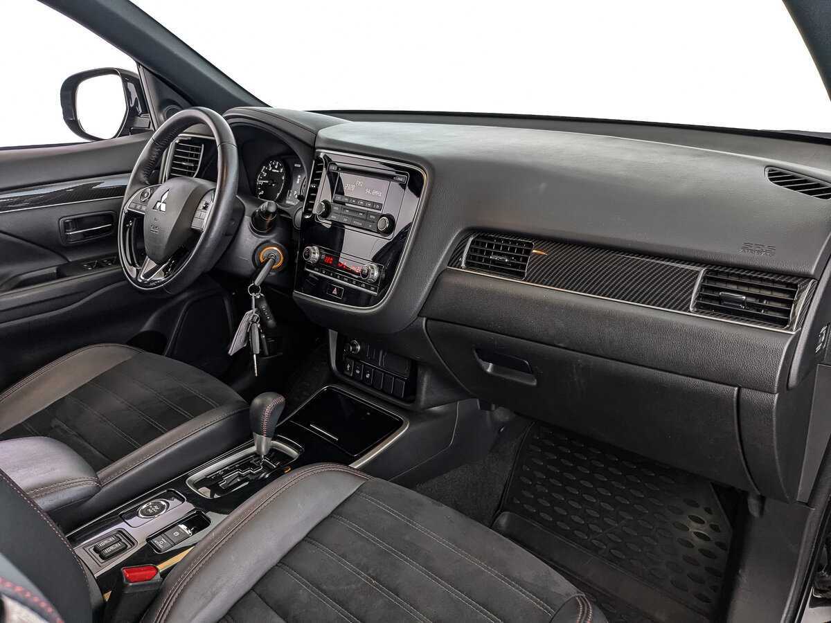 Купить Mitsubishi Outlander, 2021, 66 411 км, фото №13