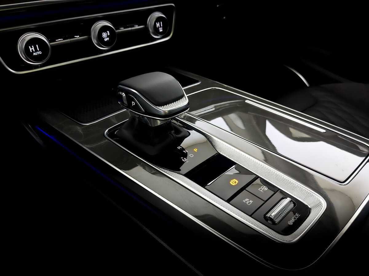 Купить Hongqi HS5, 2023, 25 944 км, фото №26