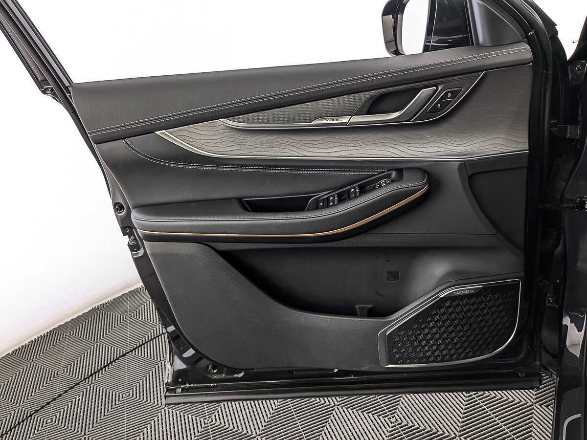 Купить Exeed LX, 2023, 19 542 км, фото №18