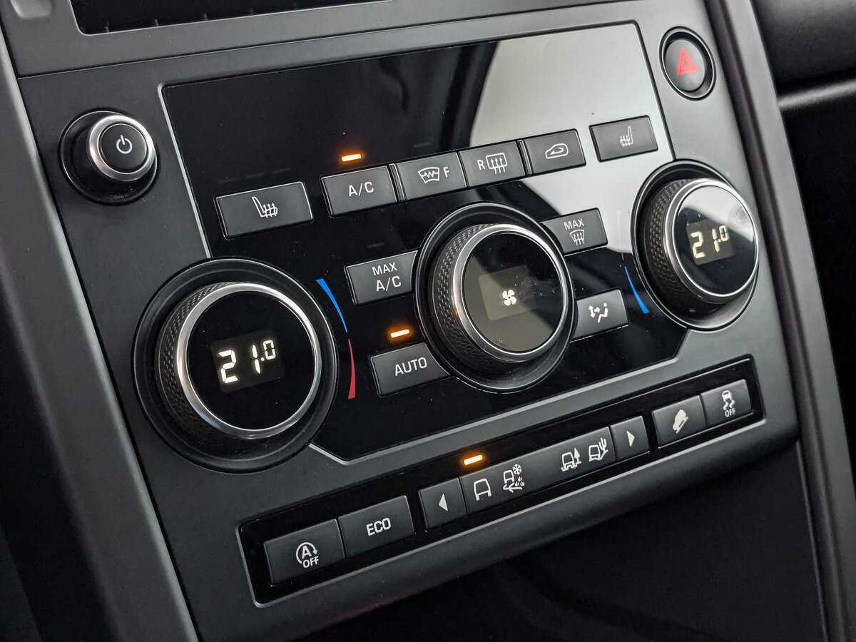 Купить Land Rover Discovery Sport, 2019, 105 756 км, фото №21