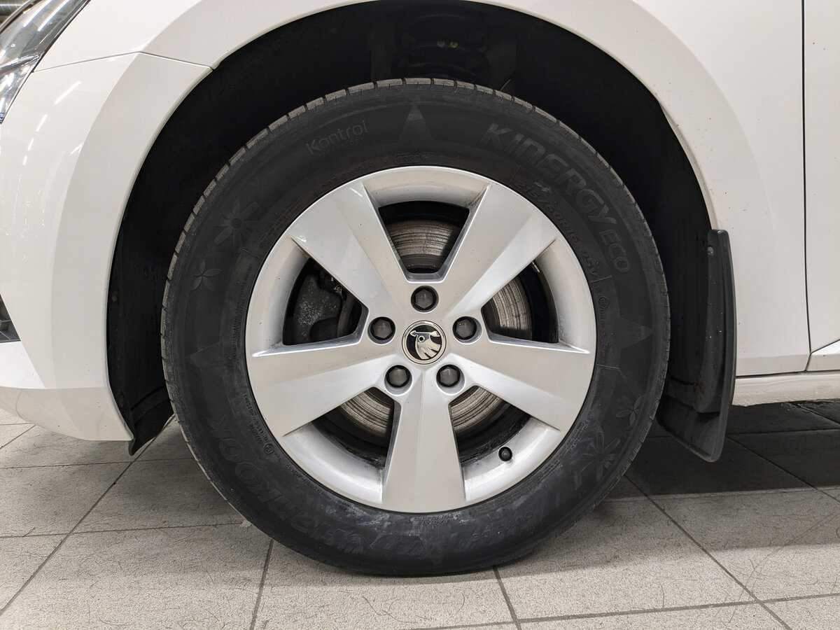 Купить Skoda Superb, 2020, 79 273 км, фото №13