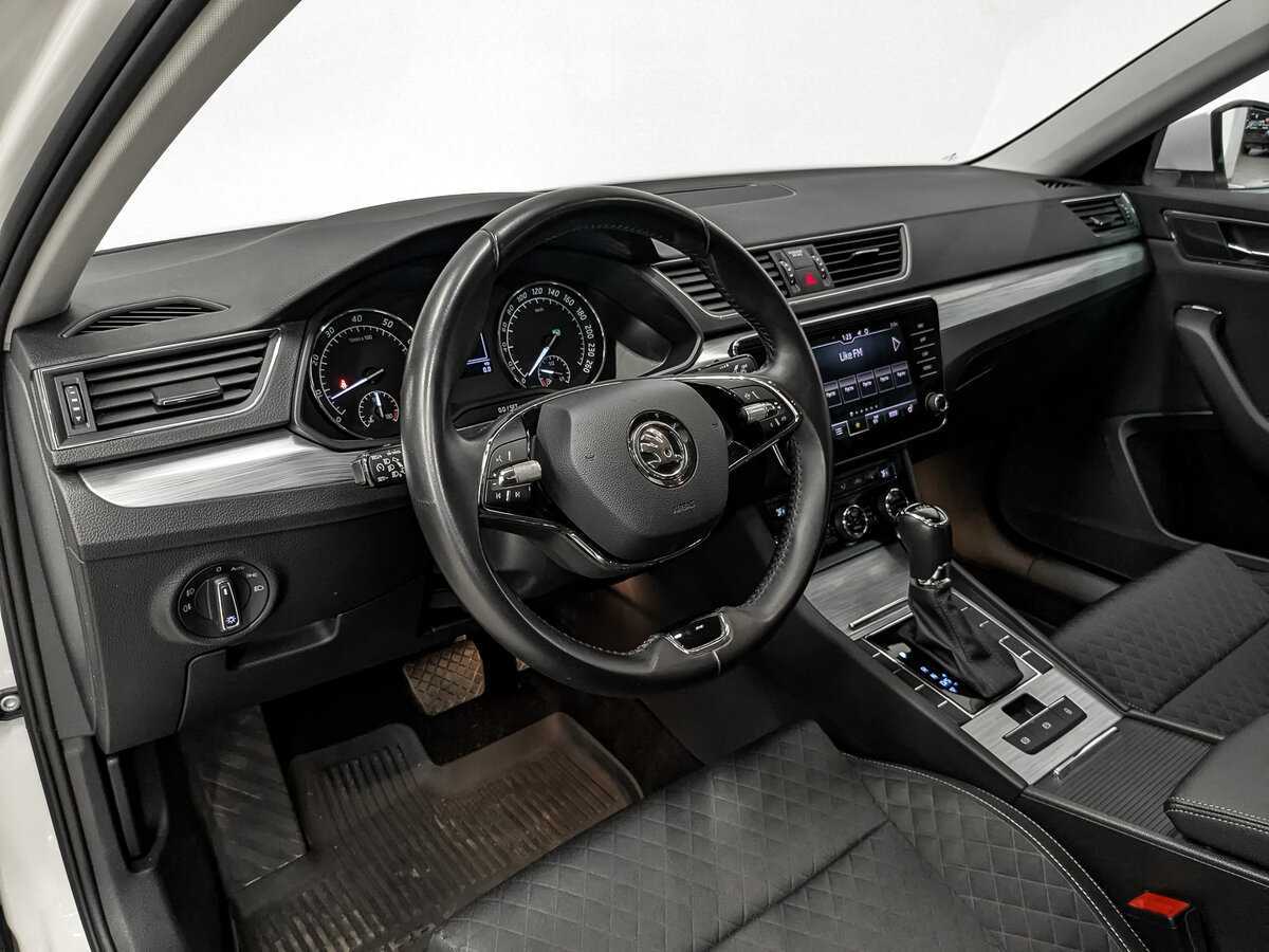 Купить Skoda Superb, 2020, 79 273 км, фото №16