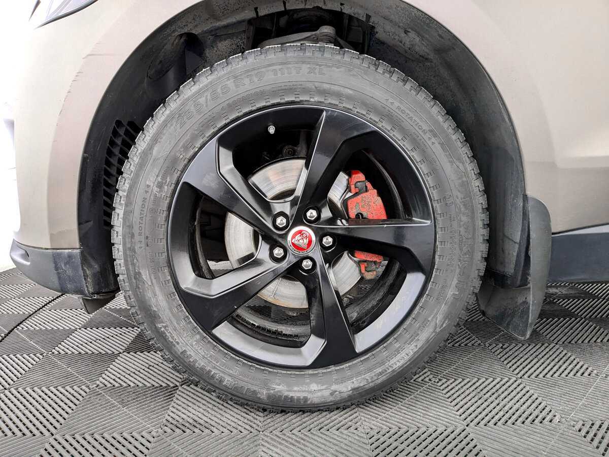 Купить Jaguar F-Pace, 2017, 119 322 км, фото №18