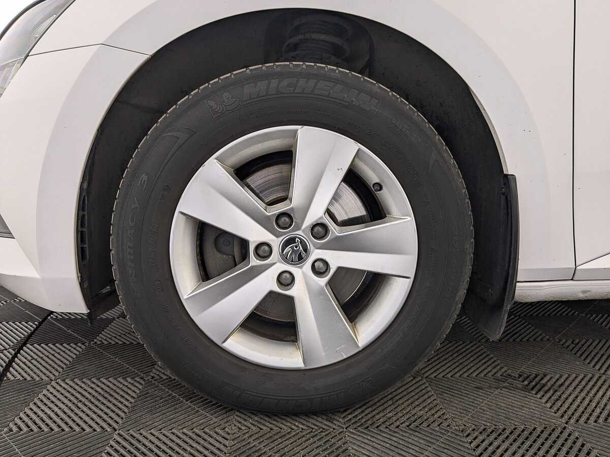 Купить Skoda Superb, 2017, 74 223 км, фото №12