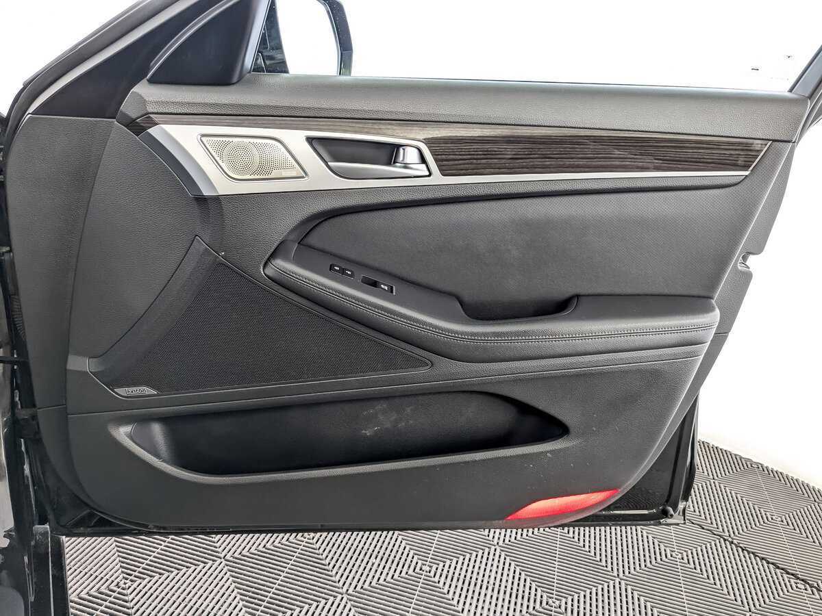 Купить Genesis G80, 2019, 193 095 км, фото №25