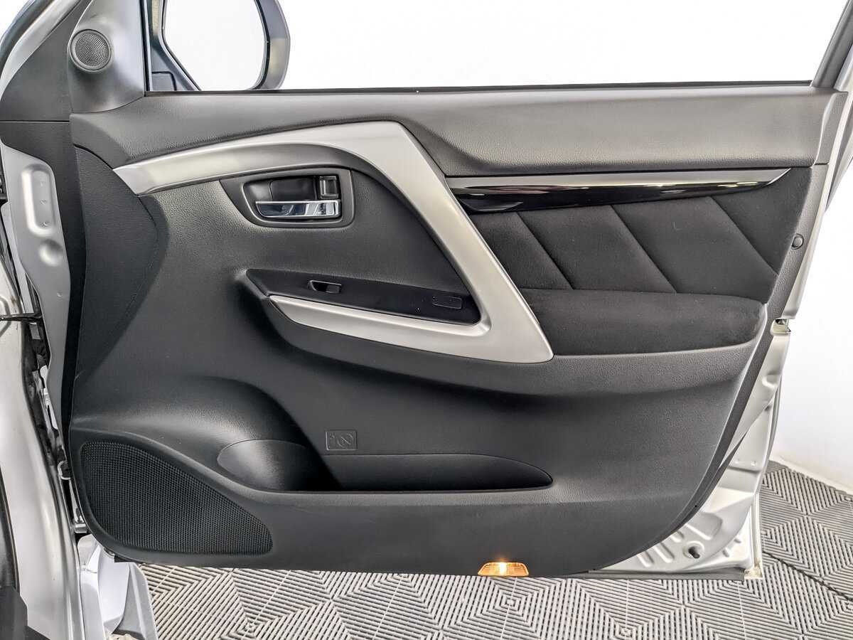 Купить Mitsubishi Pajero Sport, 2018, 188 221 км, фото №24