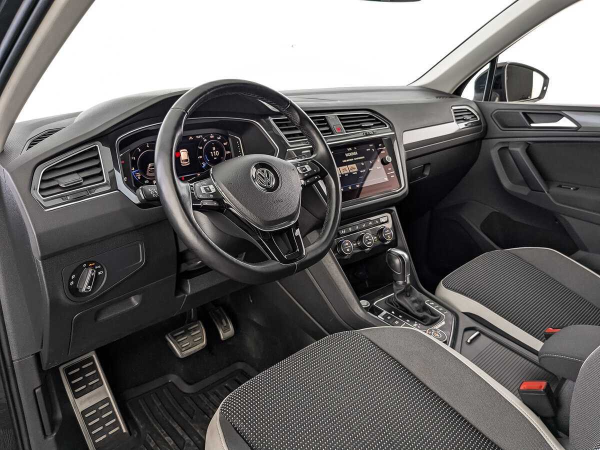 Купить Volkswagen Tiguan, 2019, 57 236 км, фото №14