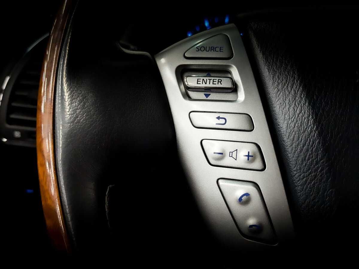 Купить Infiniti QX80, 2017, 100 292 км, фото №26