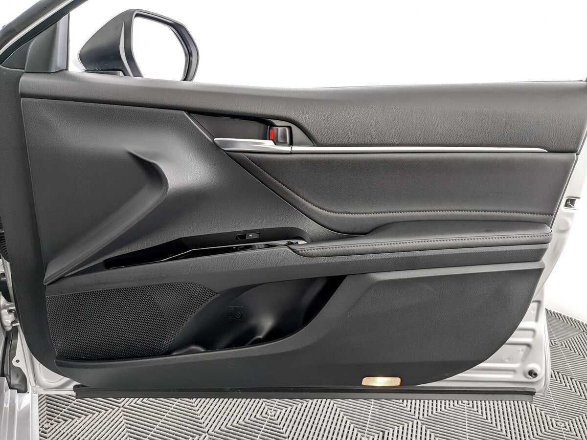 Купить Toyota Camry, 2019, 86 000 км, фото №23