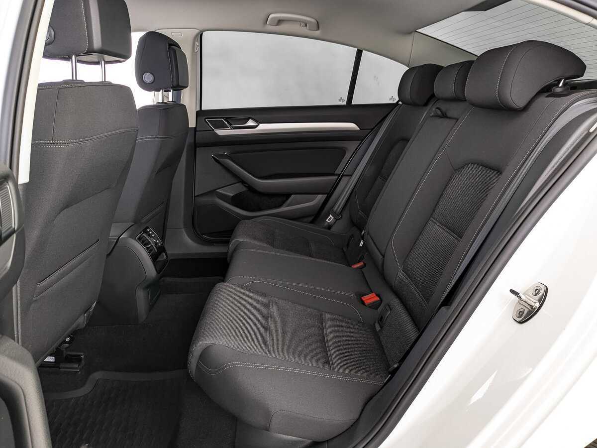 Купить Volkswagen Passat, 2019, 78 524 км, фото №18