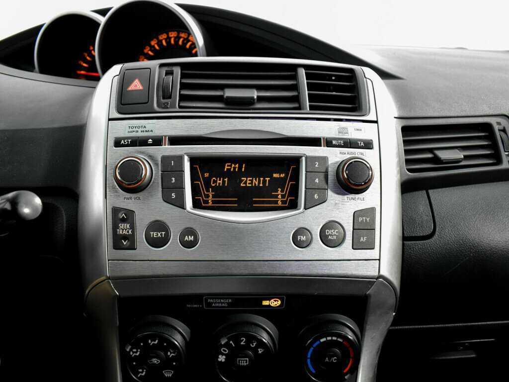 Купить Toyota Verso, 2010, 266 226 км, фото №19