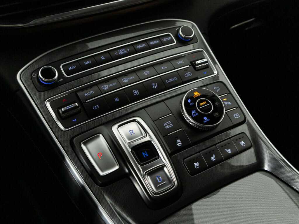 Купить Hyundai Santa Fe, 2021, 30 137 км, фото №18