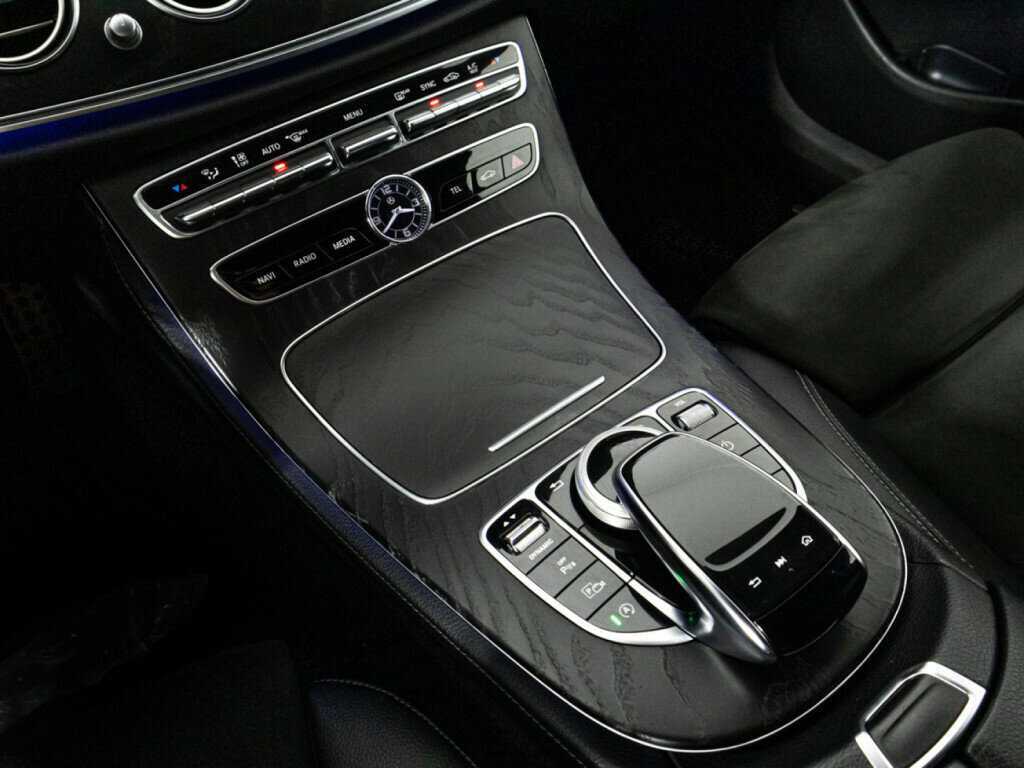 Купить Mercedes-Benz E-Класс 200, 2019, 127 908 км, фото №17