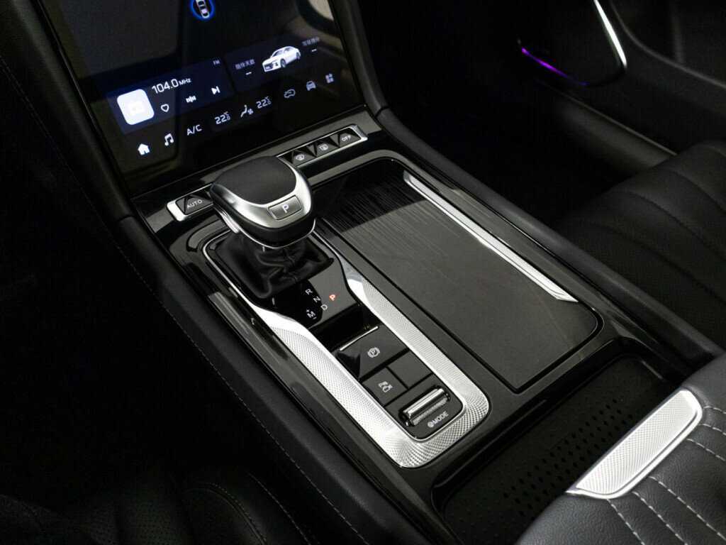 Купить Hongqi H5, 2023, 16 725 км, фото №17