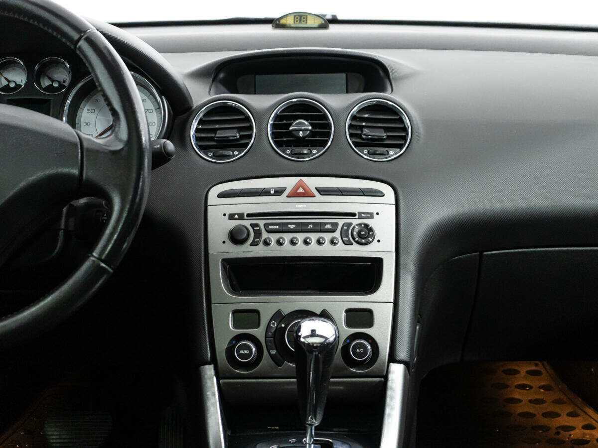 Купить Peugeot 308, 2008, 180 204 км, фото №14