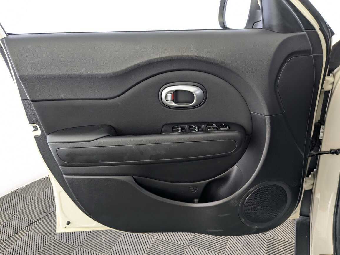 Купить Kia Soul, 2018, 35 629 км, фото №17