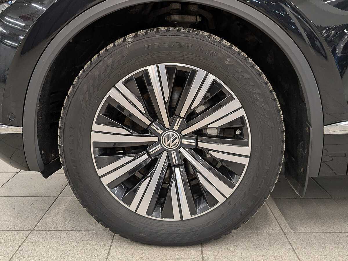 Купить Volkswagen Touareg, 2020, 97 829 км, фото №12