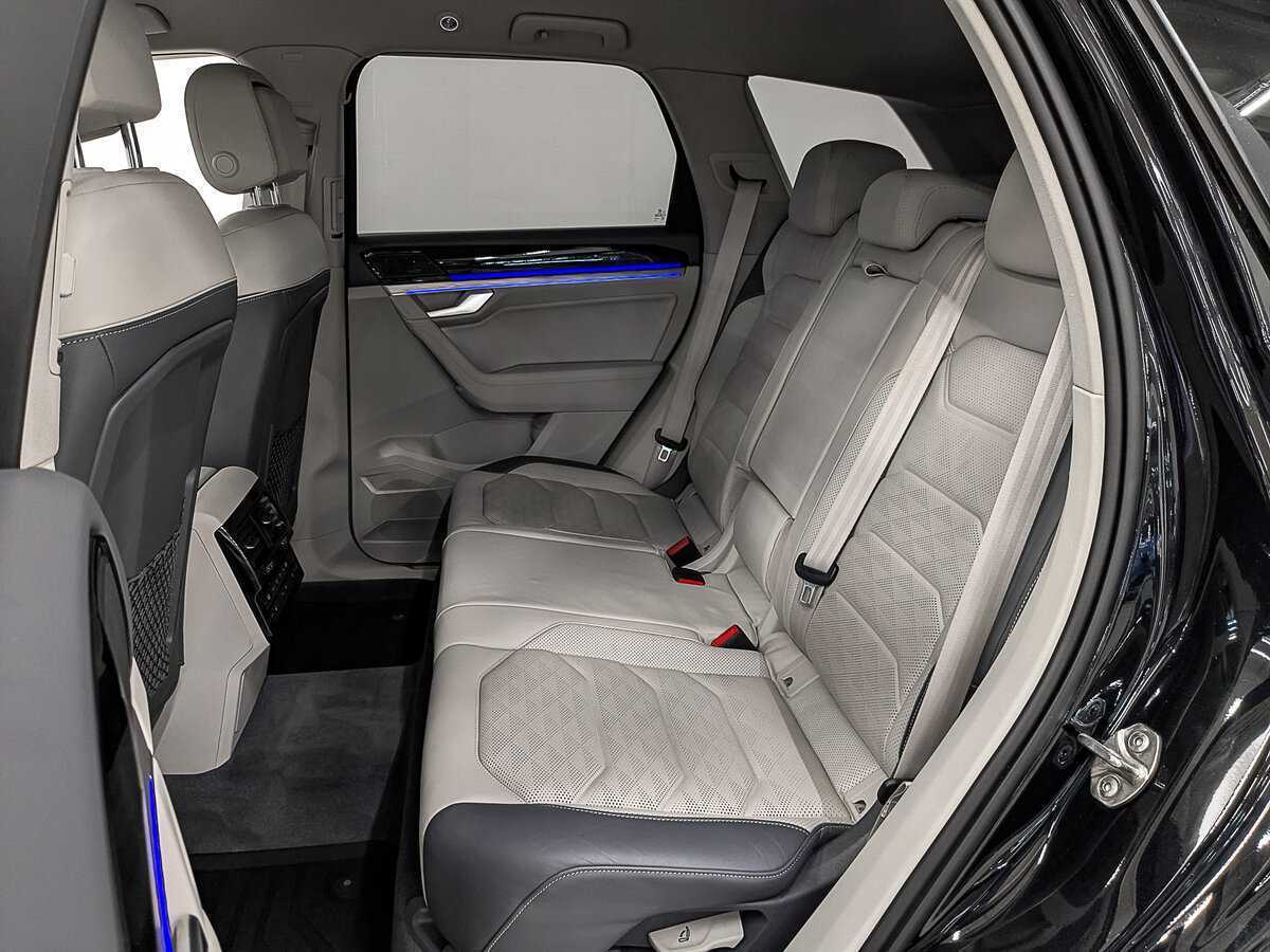 Купить Volkswagen Touareg, 2020, 97 829 км, фото №18