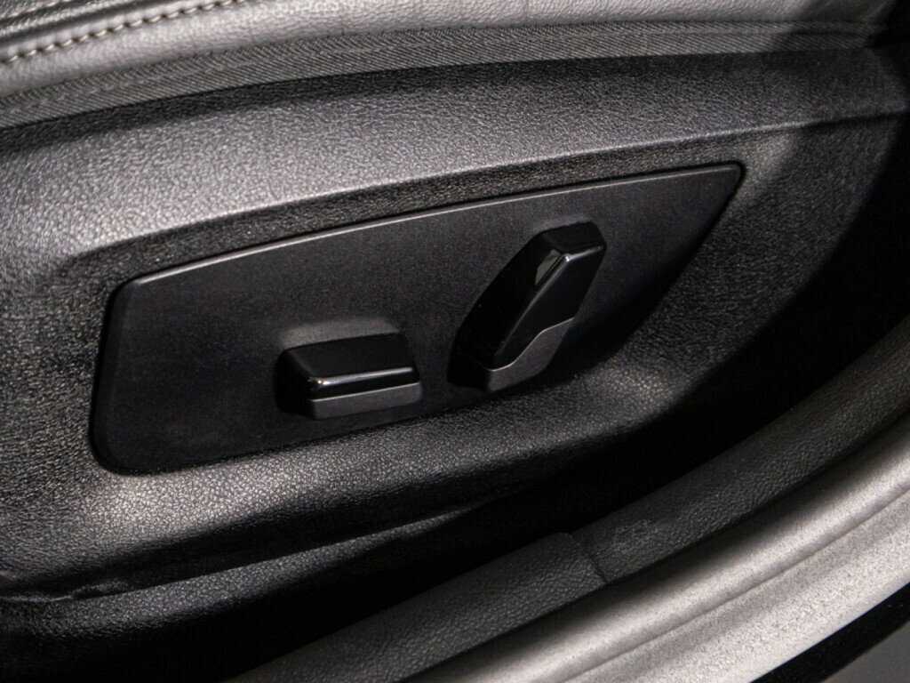 Купить BMW 5 серии 520d xDrive, 2020, 84 129 км, фото №22