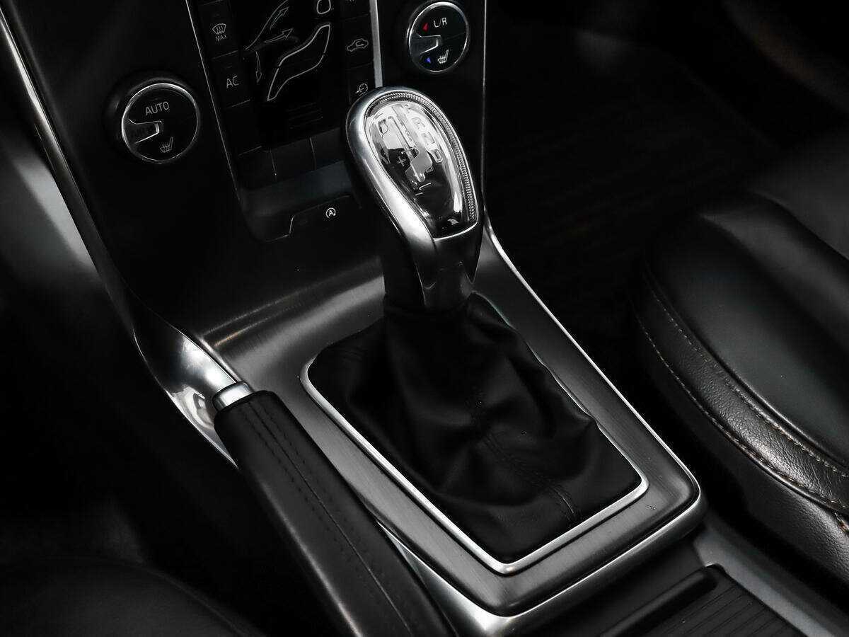 Купить Volvo V40 Cross Country, 2013, 139 303 км, фото №8