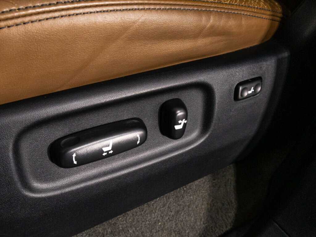 Купить Toyota Land Cruiser, 2014, 207 263 км, фото №15