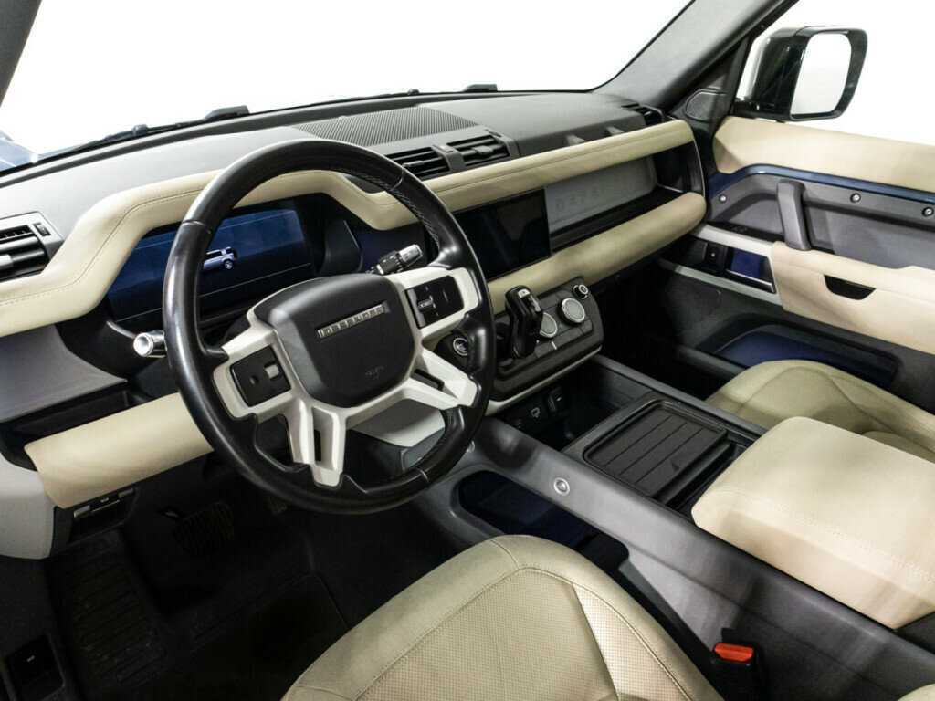 Купить Land Rover Defender 110, 2021, 95 660 км, фото №9
