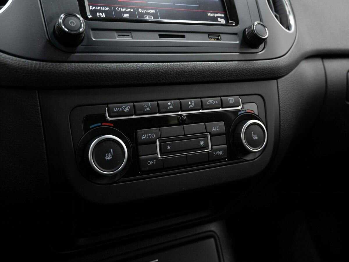 Купить Volkswagen Golf Plus, 2013, 211 000 км, фото №17