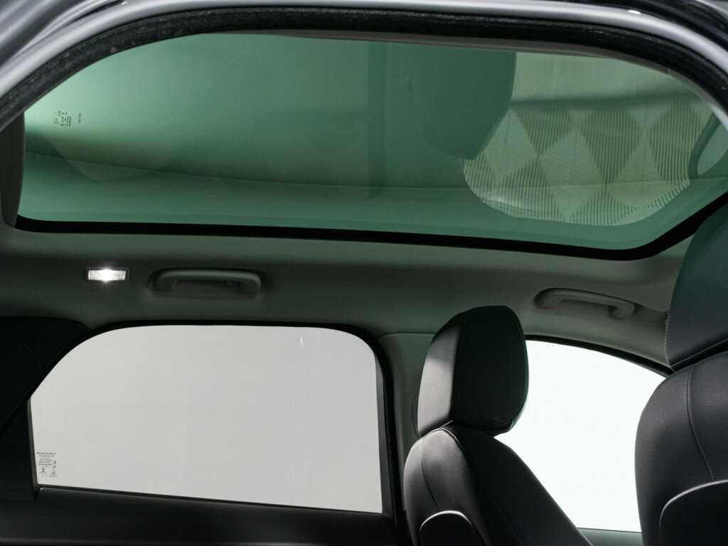 Купить Jaguar F-Pace, 2017, 122 389 км, фото №12