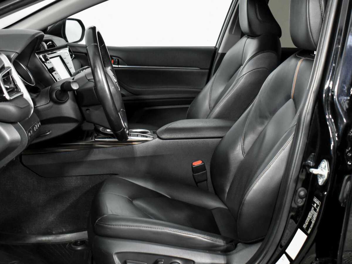 Купить Toyota Camry, 2020, 80 000 км, фото №9