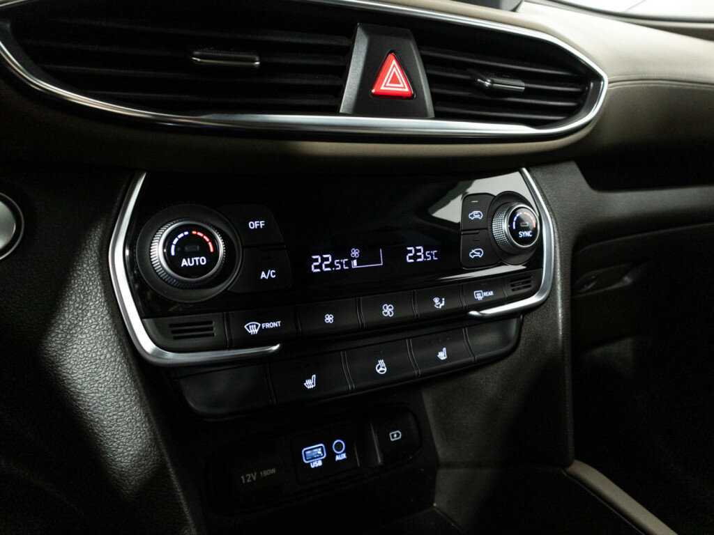 Купить Hyundai Santa Fe, 2019, 110 775 км, фото №16