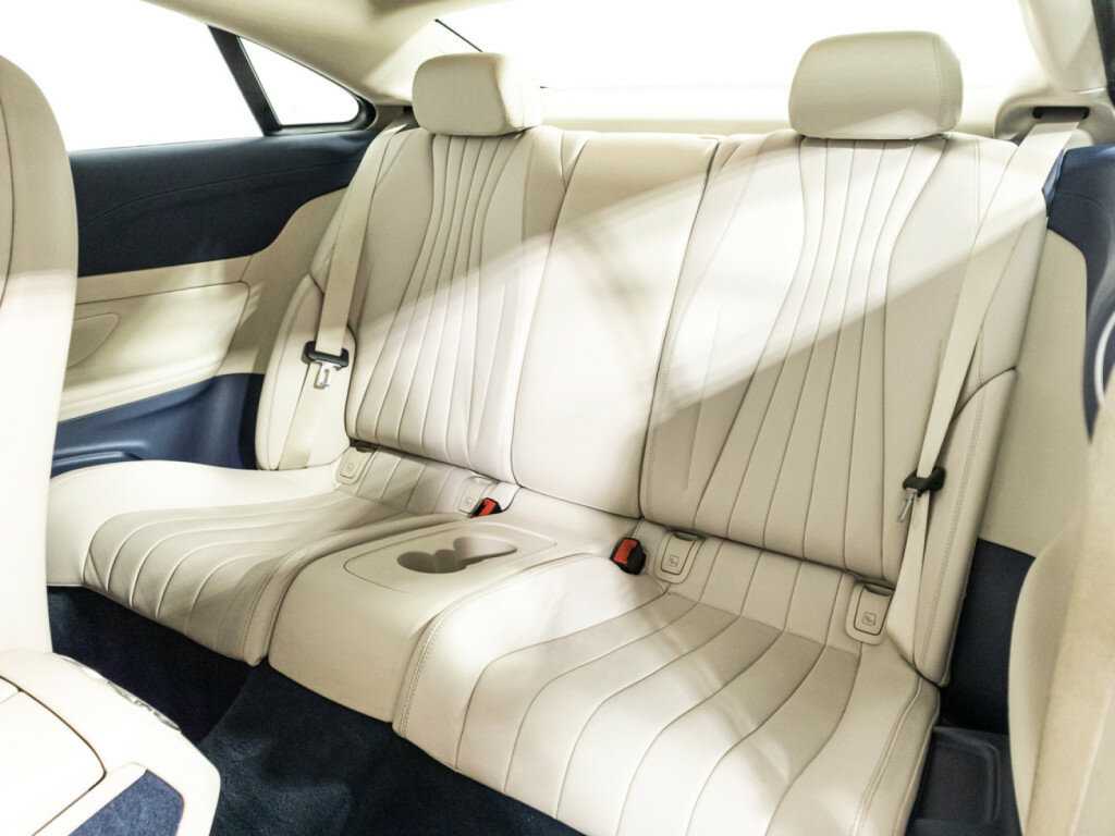 Купить Mercedes-Benz E-Класс 200, 2017, 67 994 км, фото №10