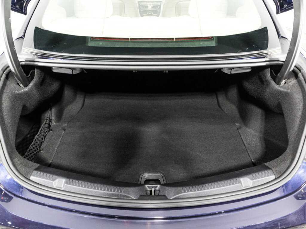 Купить Mercedes-Benz E-Класс 200, 2017, 67 994 км, фото №15