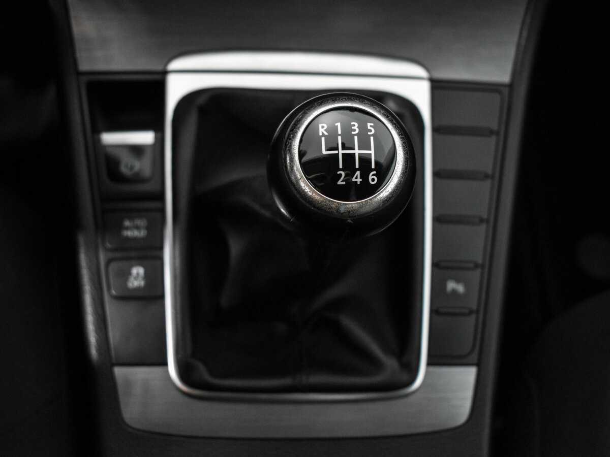 Купить Volkswagen Passat, 2011, 231 000 км, фото №9