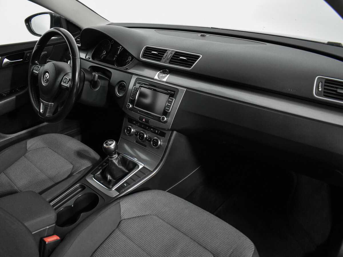 Купить Volkswagen Passat, 2011, 231 000 км, фото №14