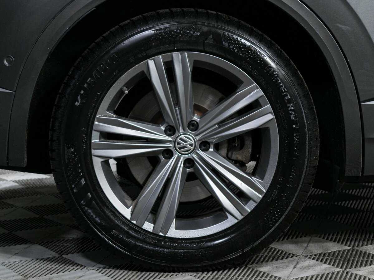 Купить Volkswagen Touareg, 2019, 157 400 км, фото №32