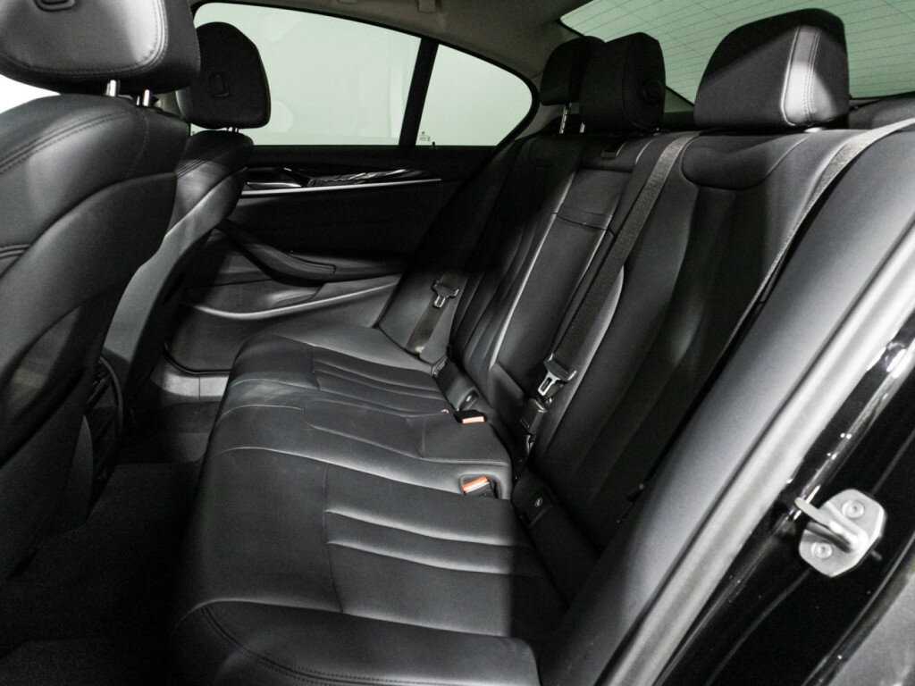 Купить BMW 5 серии 520d, 2020, 78 171 км, фото №10