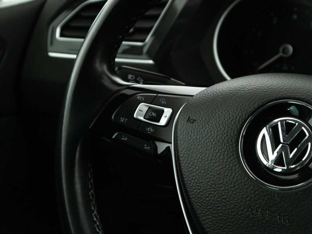 Купить Volkswagen Tiguan, 2019, 115 775 км, фото №22