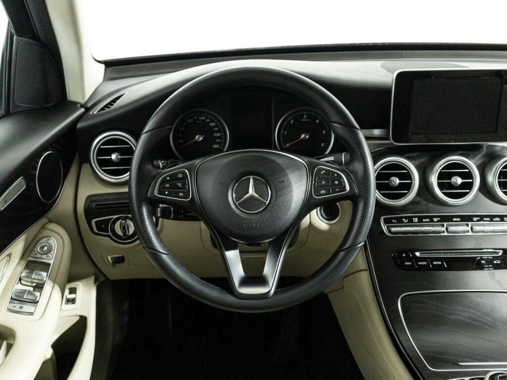 Купить Mercedes-Benz GLC 250 d, 2017, 89 214 км, фото №20