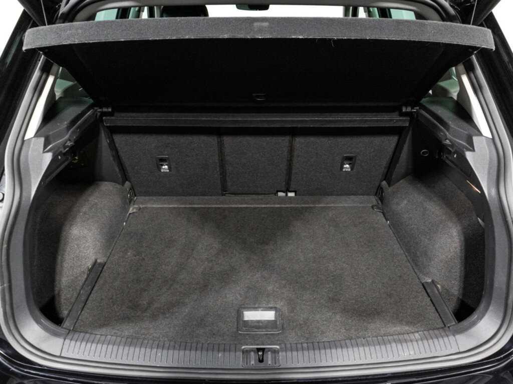 Купить Volkswagen Tiguan, 2021, 71 897 км, фото №15