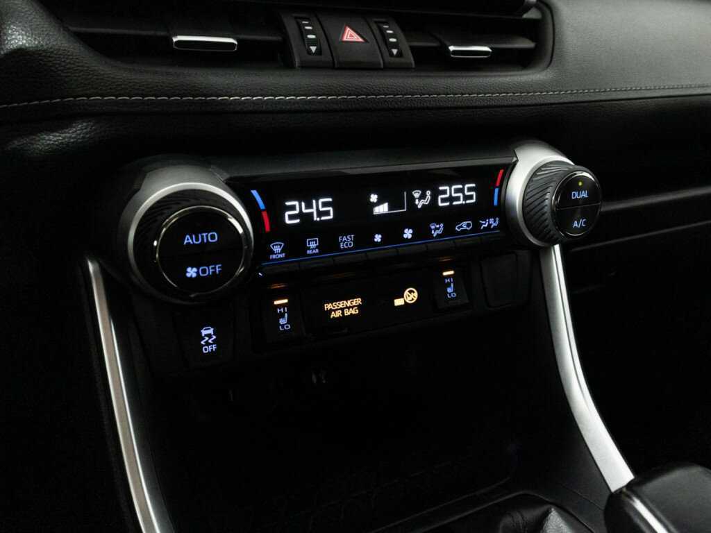 Купить Toyota RAV4, 2020, 129 776 км, фото №15