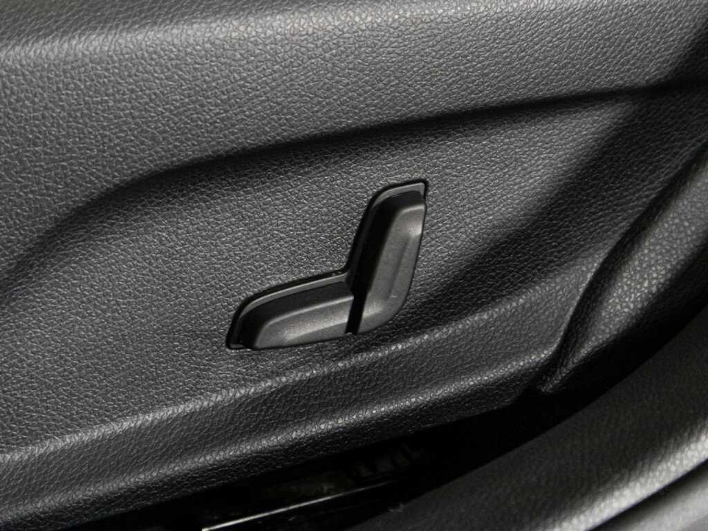 Купить Mercedes-Benz C-Класс 180, 2019, 104 558 км, фото №17