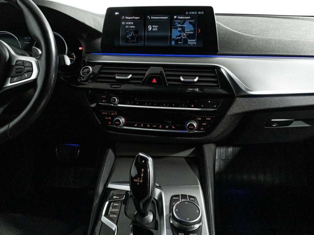 Купить BMW 5 серии 530i xDrive, 2018, 151 450 км, фото №14