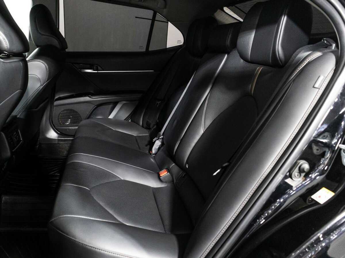 Купить Toyota Camry, 2019, 67 873 км, фото №10